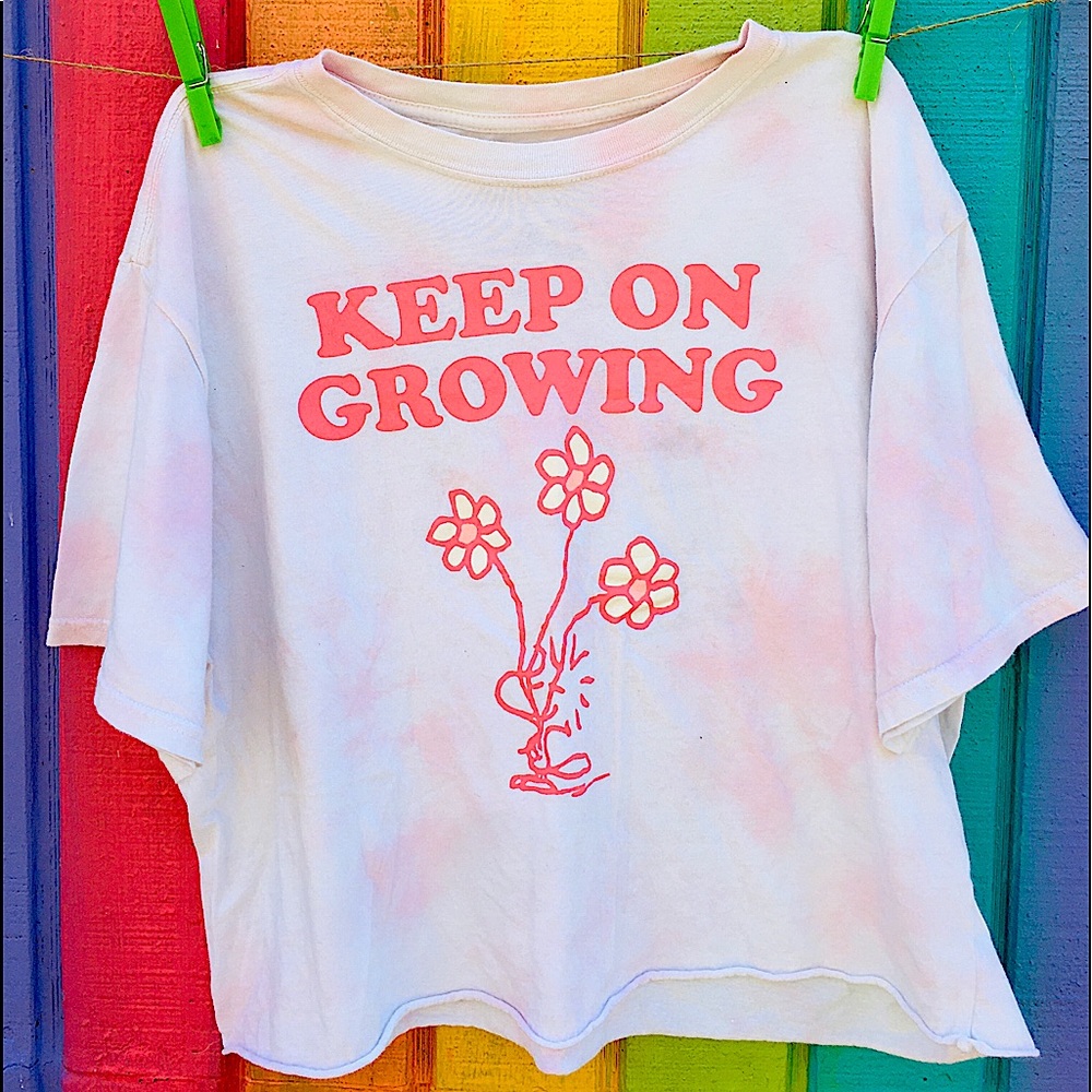 KEEP ON GROWING OVERSIZED CROP TOP